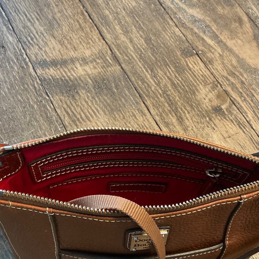 Dooney & Bourke Tan pebble finish Leather Crossbody Bag - Picture 3 of 4